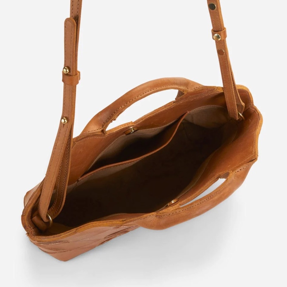 Woven Leather Bag - Picture 4 of 5
